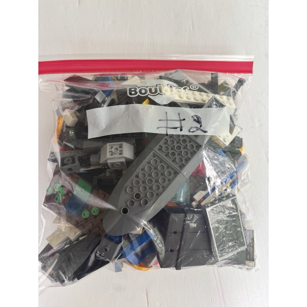 Lego Minifigure Accessories Lot  Random Pieces About 2# Assorted - Picture 8 of 8